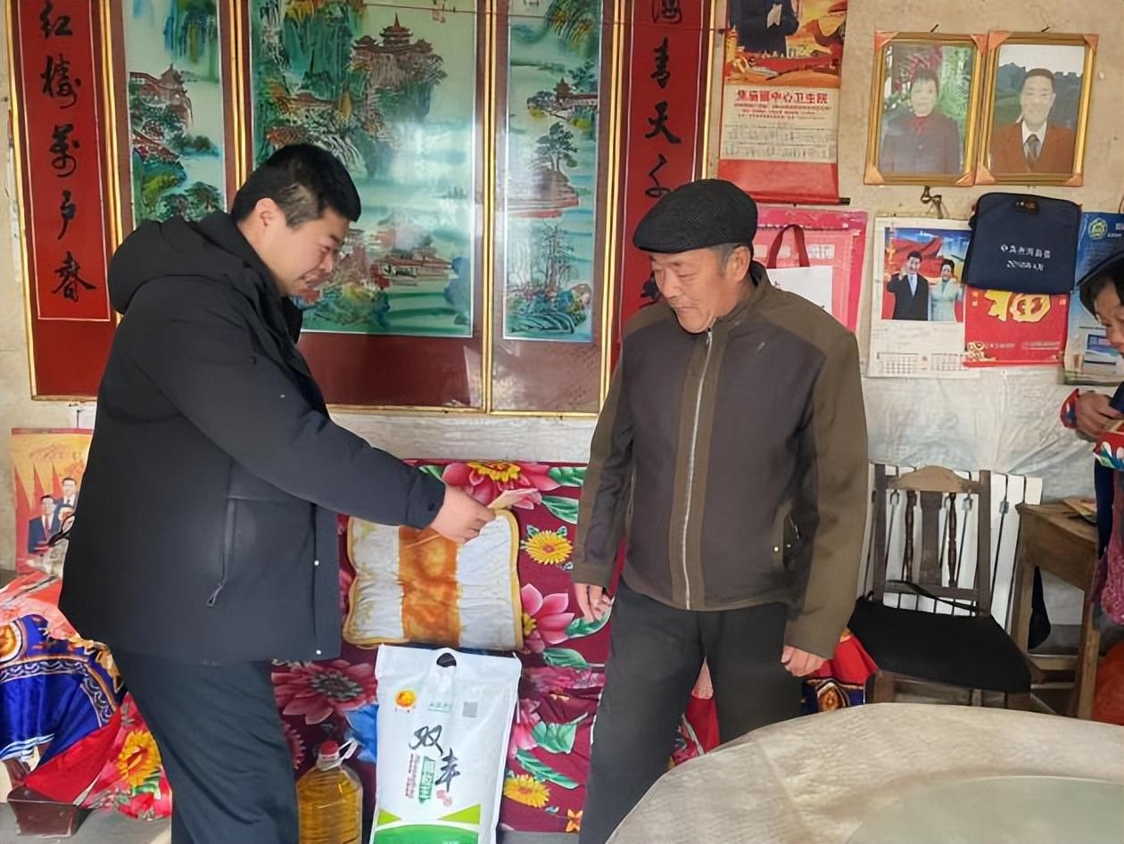 主题党日最新活动盛大启动！🎉🚩